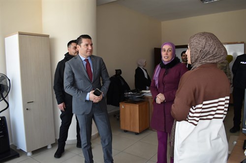 Kaymakam Musa Göktaş’tan Tuşba İlçe Sağlık Müdürlüğüne Ziyaret